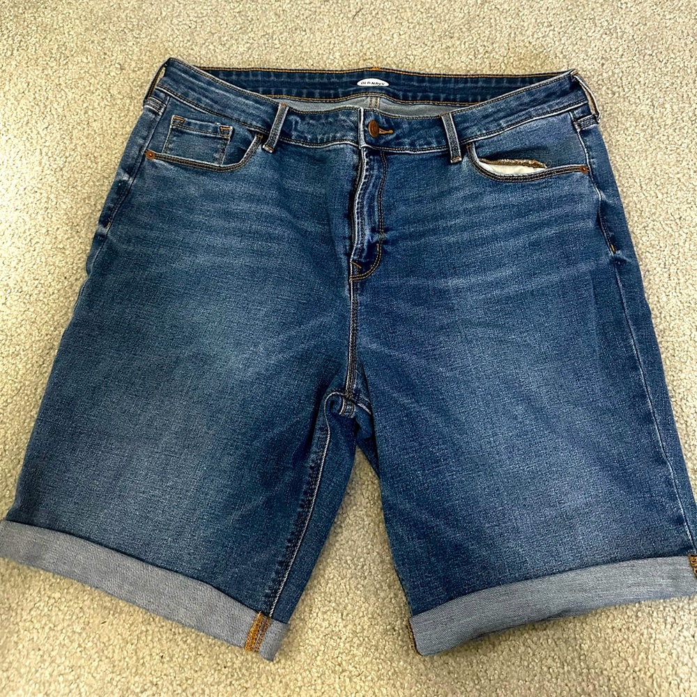 Old Navy Denim Bermuda Shorts size 16